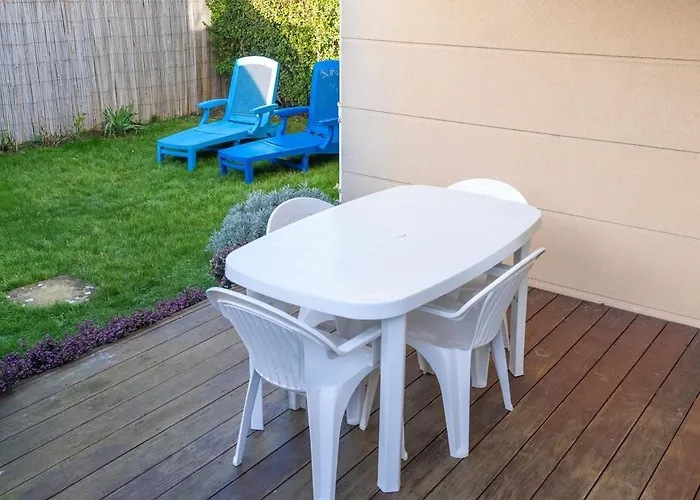 Avec Jardin Et Apartamento *