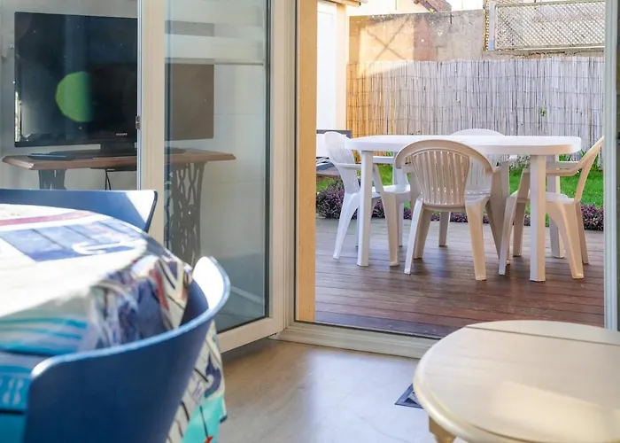 Avec Jardin Et Ouistreham